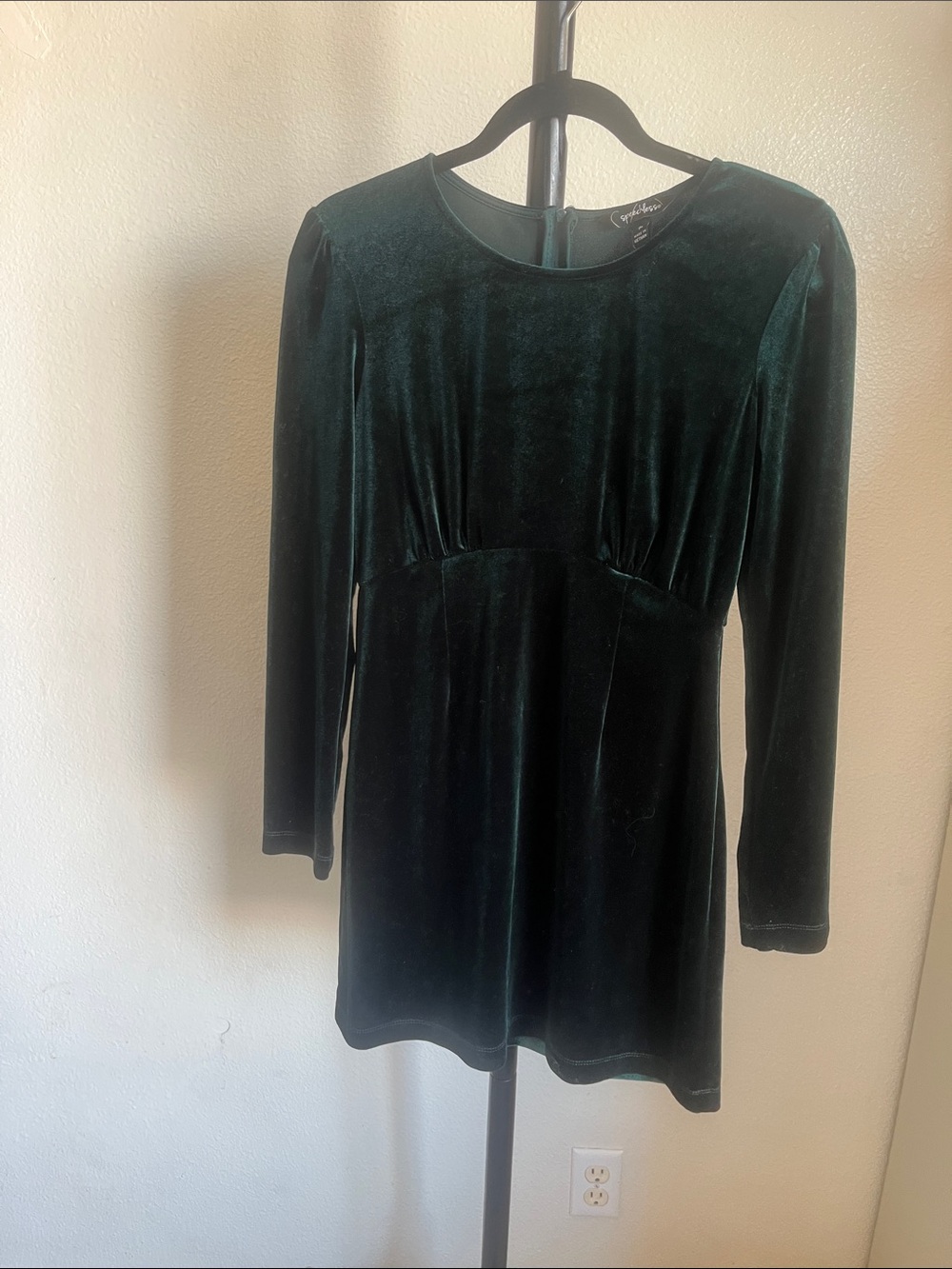 Speechless Dark Green Velvet Long Sleeve Dress